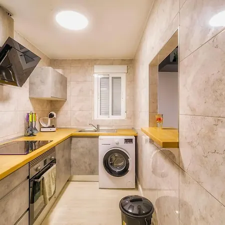 Urbain Cosy - En - 5 Minutes A Pied Torrevieja